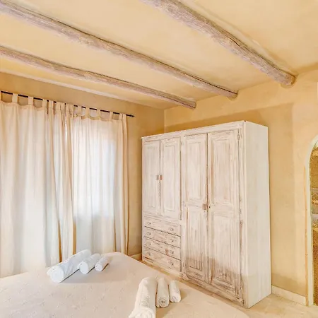 Lejlighed Beautiful Apartment In Golfo Aranci